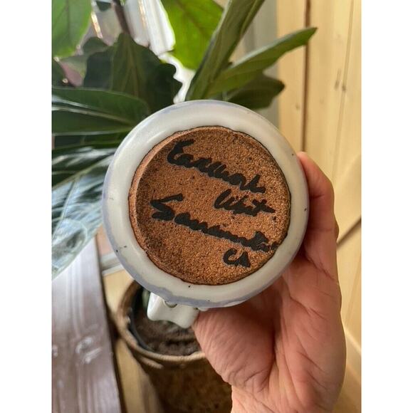 Signed pottery coffee mug Gray with painted flowers cottage core EUC - Picture 5 of 5